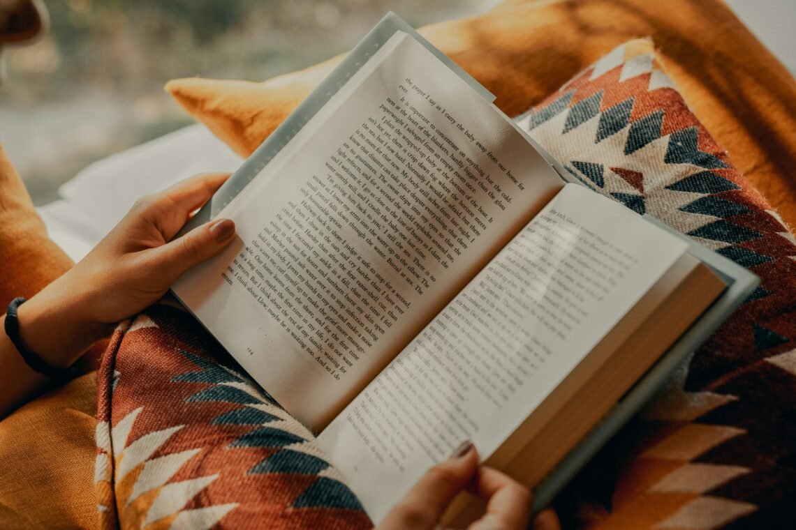 clay banks w qTfiPbjbg unsplash