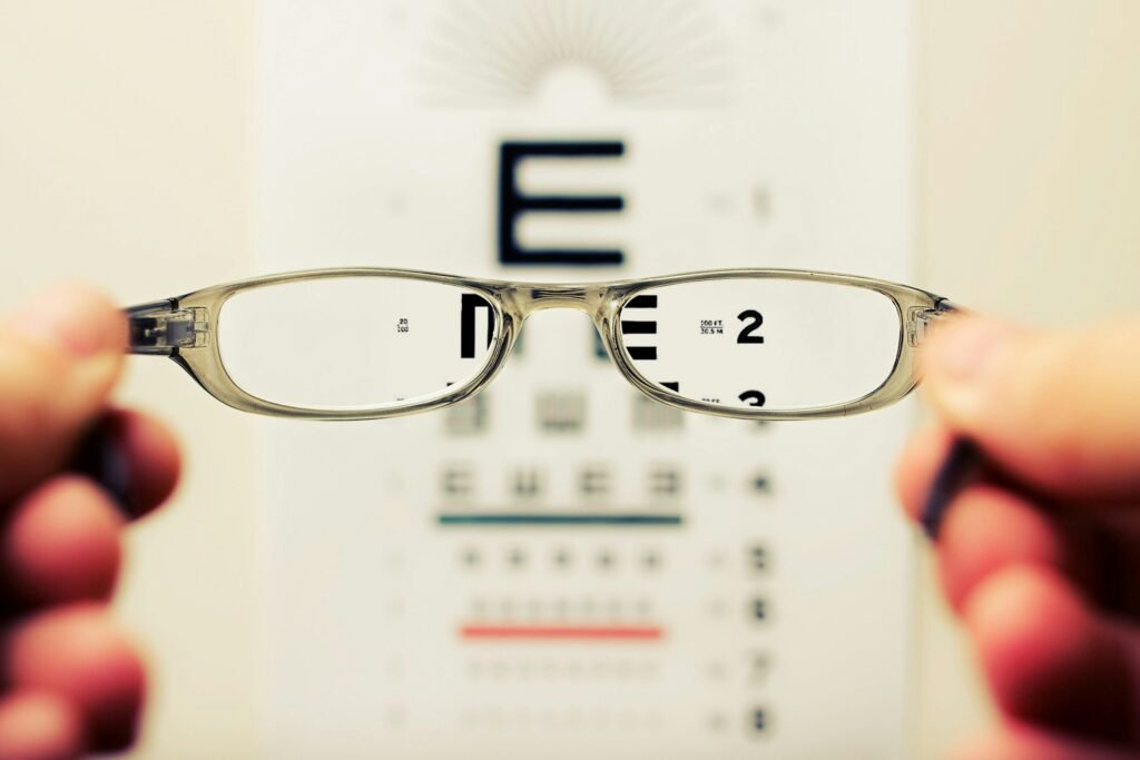 12 Natural Habits To Maintain Optimal Eye Health 13 david travis aVvZJC0ynBQ unsplash