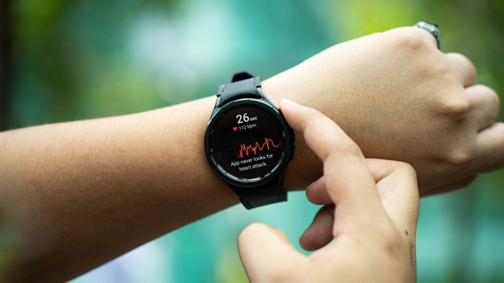 How The Samsung Health App Helps With My Daily Morning Run 2 amanz xmslxI6UsiA unsplash