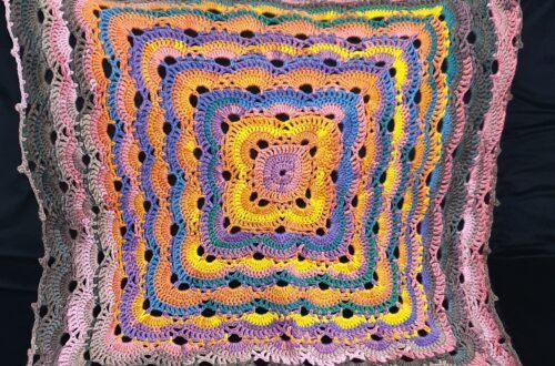 Crochet Baby Blanket Free Pattern: 'Virus Blanket' 2 Photo 1651847434614