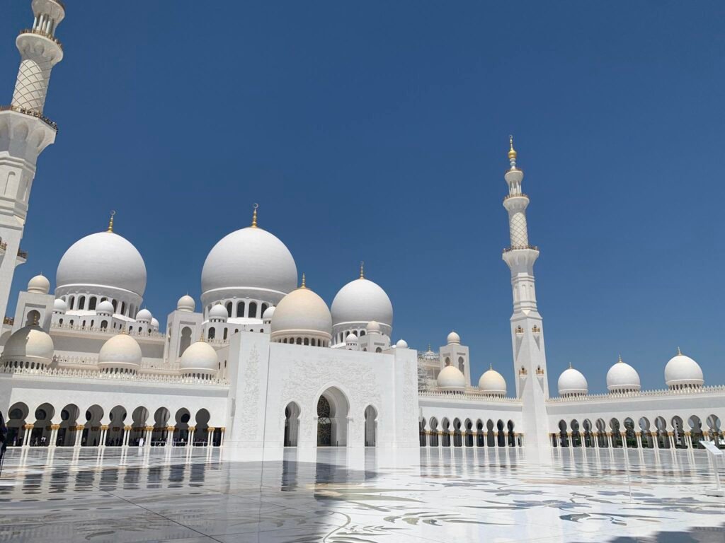 Visiting the Sheikh Zayed Grand Mosque, Abu Dhabi 21 received 1460538204708986