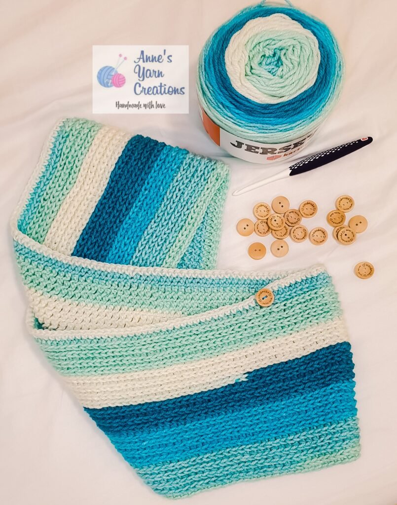 Crochet Scarf Using a Simple and Beginner-Friendly Pattern 14 Photo 1604841592889