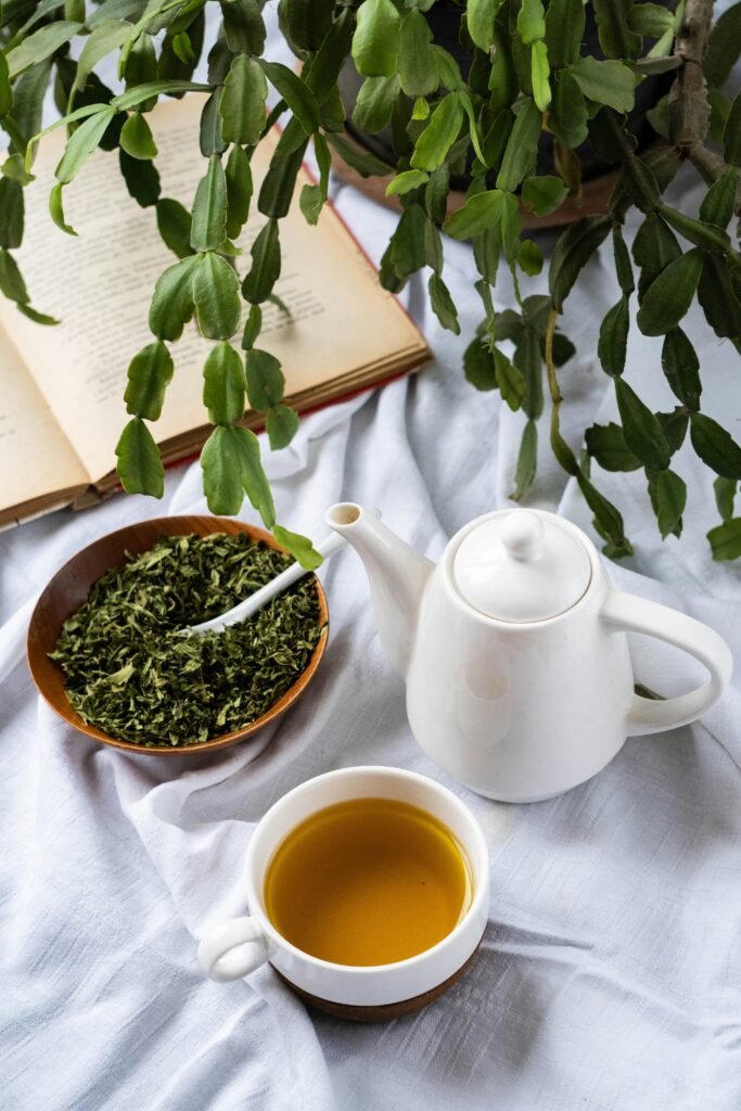 10 Evidence-Based Reasons to Consider Drinking Green Tea 4 pino