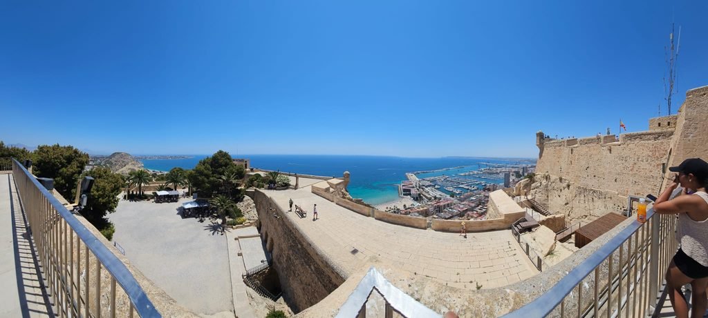From Finland to Alicante, Spain: Beaches, Food and Places We Love 11 ee